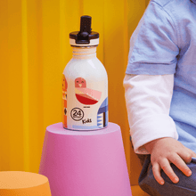 Load image into Gallery viewer, Urban bottle - best friends with sports lid