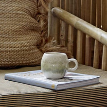 Load image into Gallery viewer, Paula mug