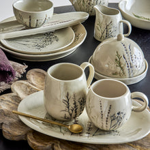 Load image into Gallery viewer, Bea oval (wide) serving plate