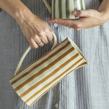 Load image into Gallery viewer, Begonia jug - various colours