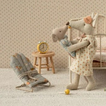 Load image into Gallery viewer, Bouncer - blue