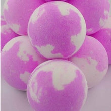 Load image into Gallery viewer, Candy cloud bath bomb