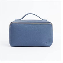 Load image into Gallery viewer, Cinnabar wash bag - navy