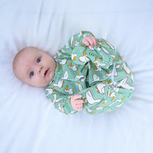 Load image into Gallery viewer, Dancing ducks sleepsuit