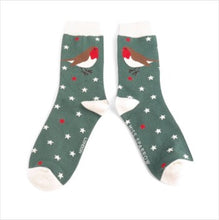 Load image into Gallery viewer, Festive robins socks - green