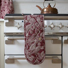 Load image into Gallery viewer, Fig tree double oven glove - ruby