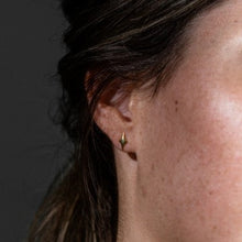 Load image into Gallery viewer, Gold Aurora necklace