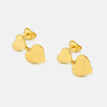 Load image into Gallery viewer, Belle heart earrings - gold