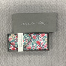 Load image into Gallery viewer, Lavender heart & liberty hankie - brambling