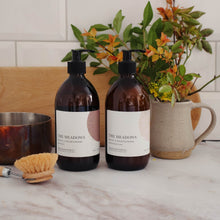 Load image into Gallery viewer, The Meadows - peony & wildflowers - baths salts