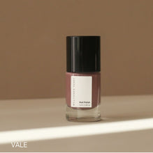 Load image into Gallery viewer, Vegan & non toxic nail polish - various colours