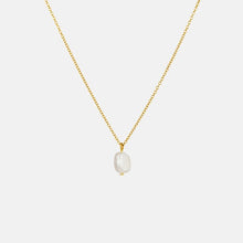 Load image into Gallery viewer, Pearl necklace - gold