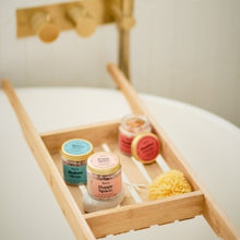 Load image into Gallery viewer, Positive energy bath salt gift set