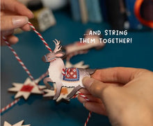 Load image into Gallery viewer, Reindeer & stars wooden garland
