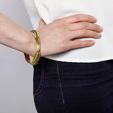 Load image into Gallery viewer, Brass ribbon pendant