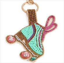 Load image into Gallery viewer, Roller skate keyring
