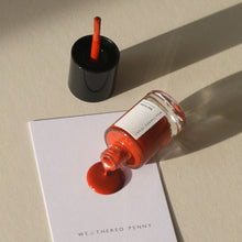 Load image into Gallery viewer, Vegan & non toxic nail polish - various colours