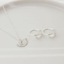 Load image into Gallery viewer, Delphi earrings - silver