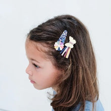 Load image into Gallery viewer, Winter ivy butterfly clips