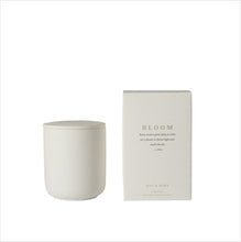 Load image into Gallery viewer, White candle - Bloom