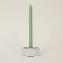 Load image into Gallery viewer, Candle holder - white speckle