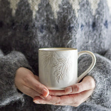 Load image into Gallery viewer, Winter cup - fern