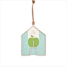 Load image into Gallery viewer, Apple bird feeders