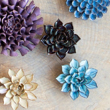 Load image into Gallery viewer, Coral 8 - small - blue brown