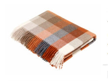 Load image into Gallery viewer, Harlequin throw - saffron
