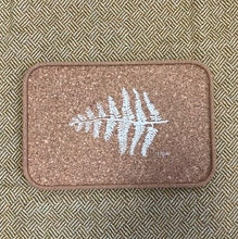 Load image into Gallery viewer, Cork drinks tray - fern