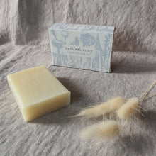 Load image into Gallery viewer, Lavender & bergamot soap bar