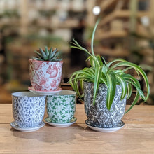 Load image into Gallery viewer, Liberte 4 - pot & sauce - blue feathers