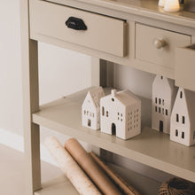 Load image into Gallery viewer, Light house - round door