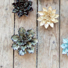 Load image into Gallery viewer, Coral 8 - medium - ecru