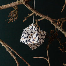 Load image into Gallery viewer, Papercraft kit - origami decorations - Enid collection