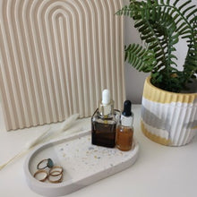 Load image into Gallery viewer, Plant pot - small - black/white/nude