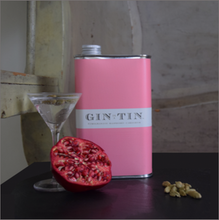 Load image into Gallery viewer, Gin - pomegranate, raspberry & cardamon No. 10