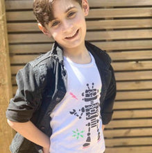 Load image into Gallery viewer, Fab dab do robot t-shirt kit