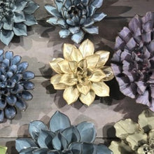 Load image into Gallery viewer, Coral 8 - small - pearl