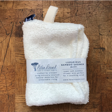 Load image into Gallery viewer, Reusable bamboo shower mitt