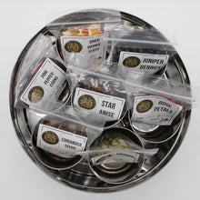 Load image into Gallery viewer, Gin botanicals tin