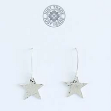 Load image into Gallery viewer, Silver plated star earrings