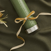 Load image into Gallery viewer, Velvet ribbon on spool - various colours
