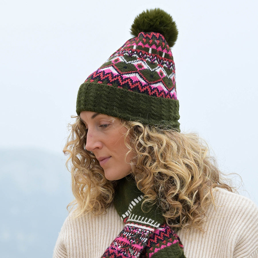 Fair isle bobble hat - khaki