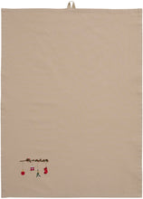 Load image into Gallery viewer, Table runner - branch with red berries (Copy)

