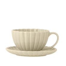 Load image into Gallery viewer, Latina cup &amp; saucer - natural
