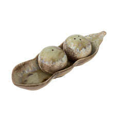 Load image into Gallery viewer, Kayo salt &amp; pepper shaker set - green
