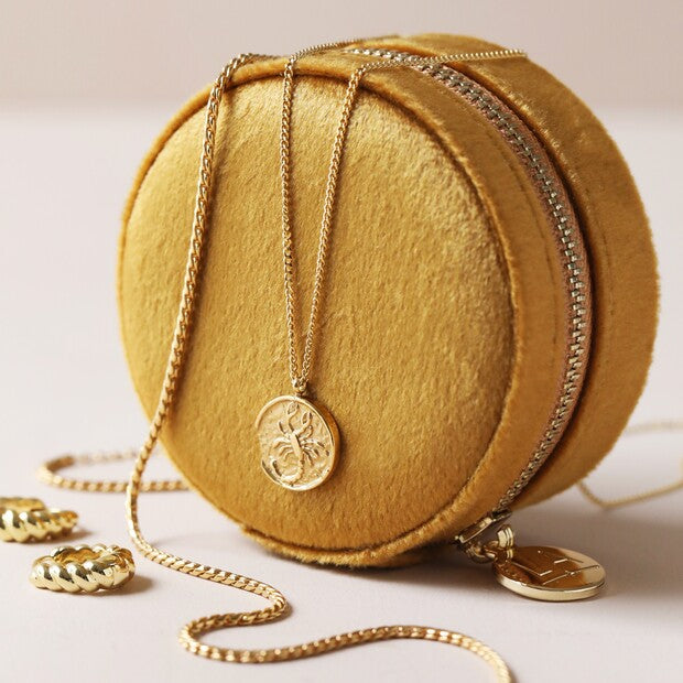 Round jewellery case - mustard