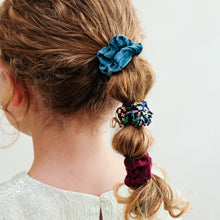 Load image into Gallery viewer, Assorted skinny scrunchies
