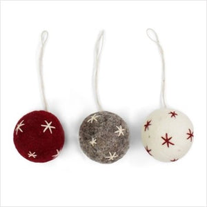 Christmas dec - set of 3 balls with stars ornaments